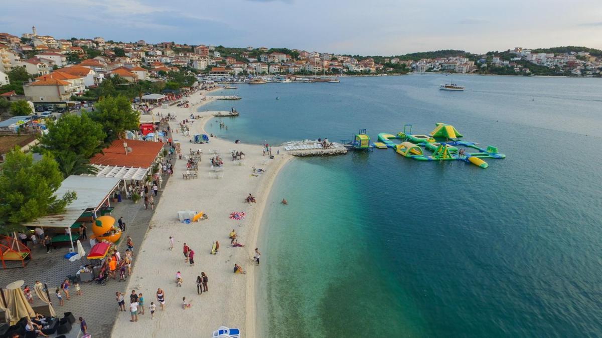 Apartmani Emil Τρογκίρ Εξωτερικό φωτογραφία